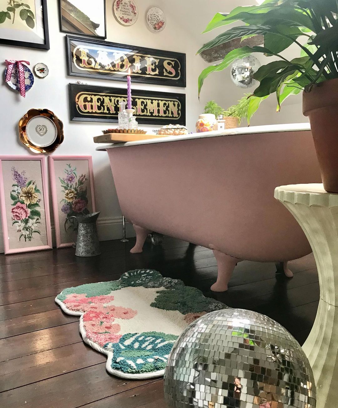 Pink tubs
