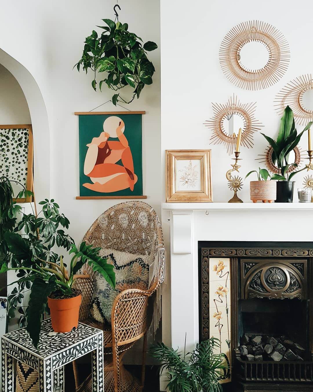 Living Room Mirror Decor Ideas