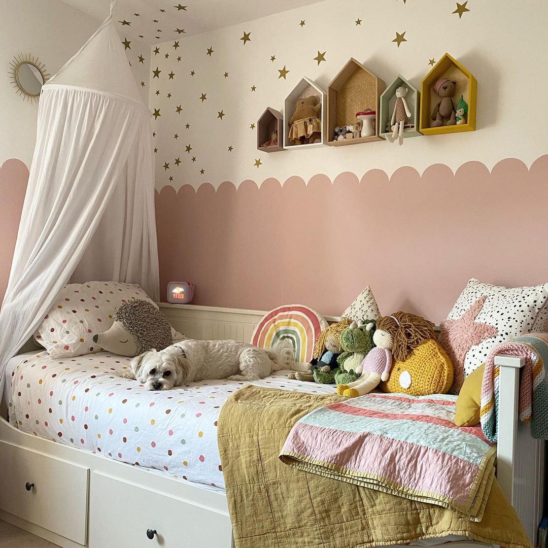 Day bed dreams